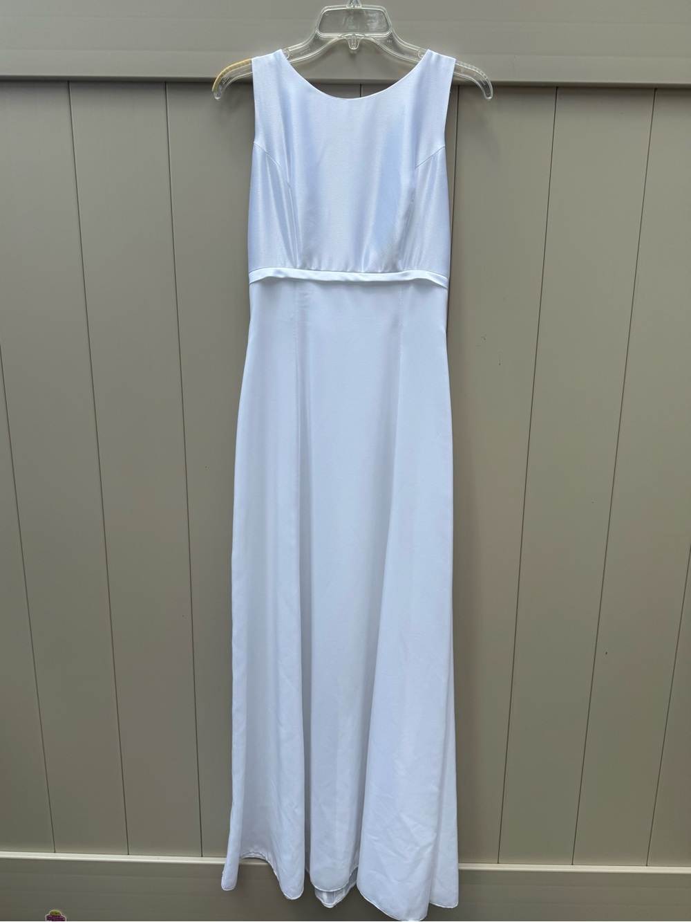 Beautiful Vintage Simple White A line wedding formal dress size 8